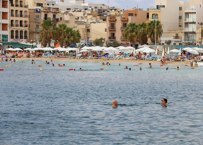 Gem Beachfront With Amazing Bay And Sea Views Birżebbuġa