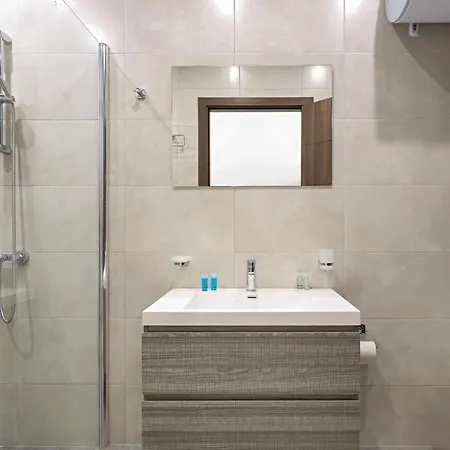 Lejlighed Gem Beachfront With Amazing Bay And Sea Views *