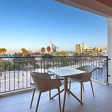 Apartment Gem Beachfront With Amazing Bay And Sea Views Birzebbuga